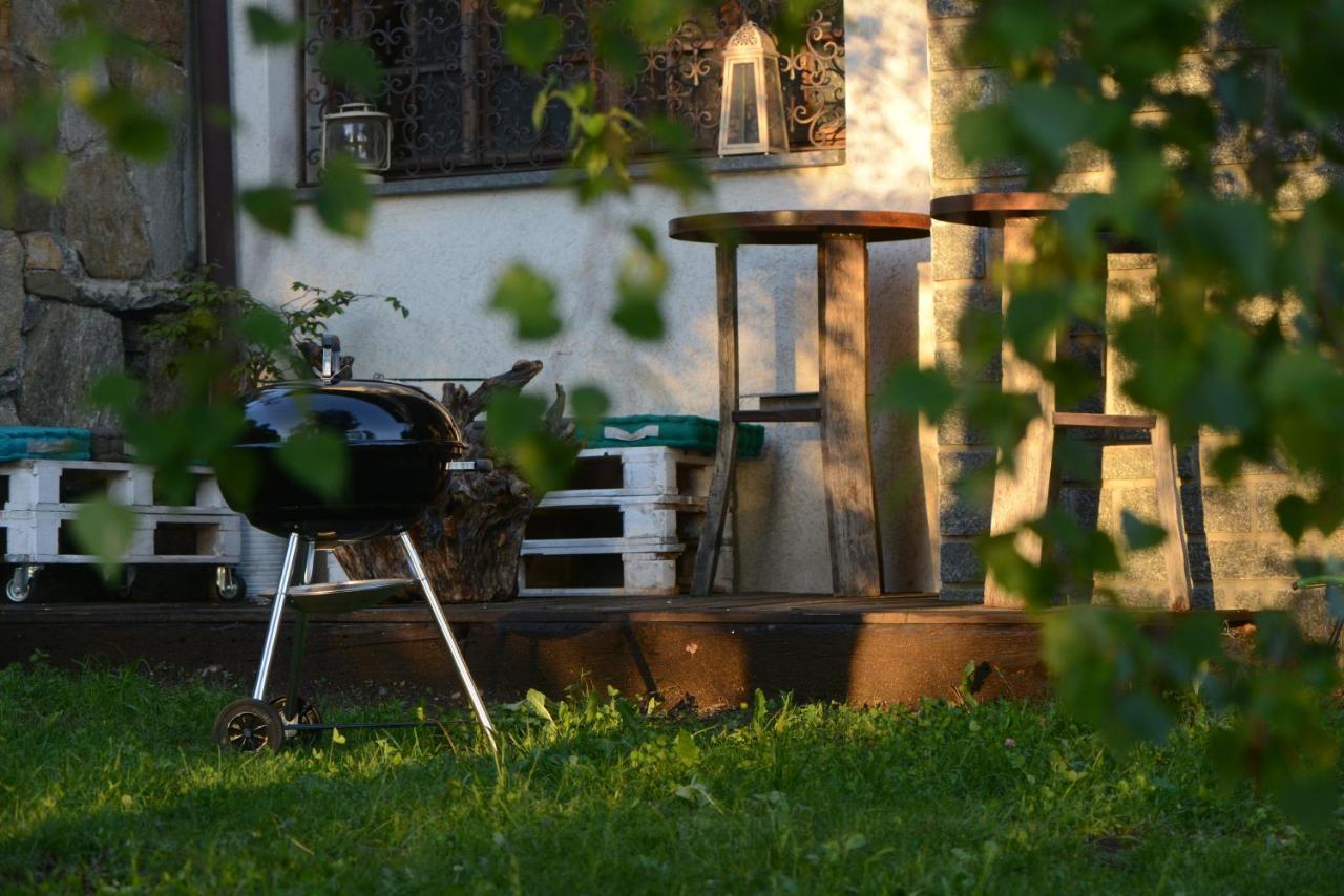 Il Larice D' Oro Aparthotel Sueglio Exterior foto